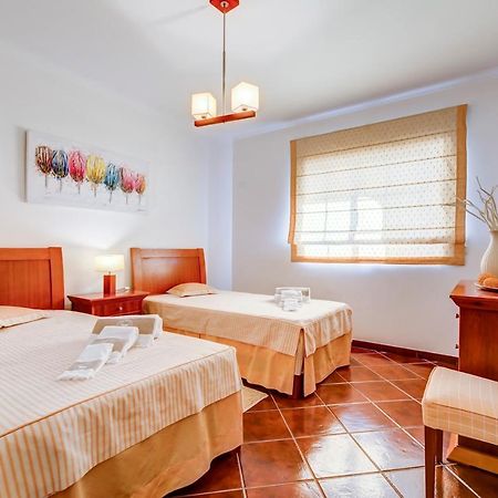 Altura Prime - 5 Suites, Private Pool And Parking, Walk To Beach Eksteriør billede