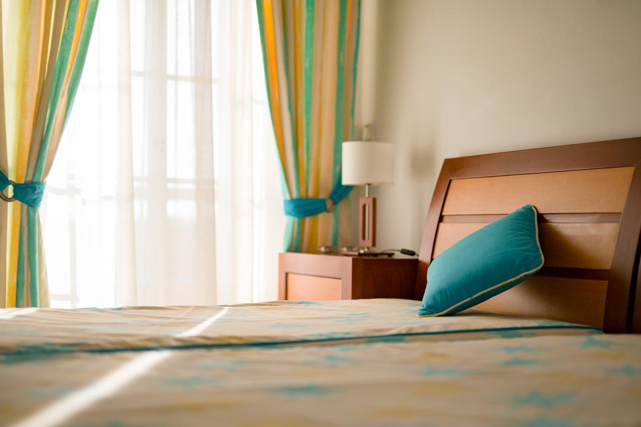 Altura Prime - 5 Suites, Private Pool And Parking, Walk To Beach Eksteriør billede